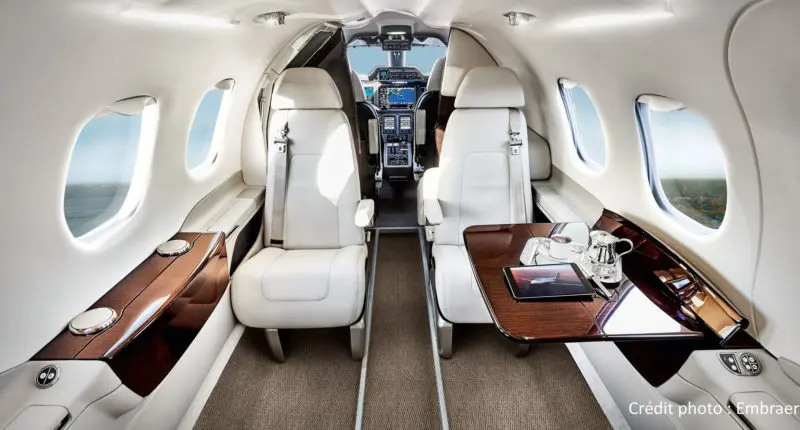 Embraer Phenom 100 interior