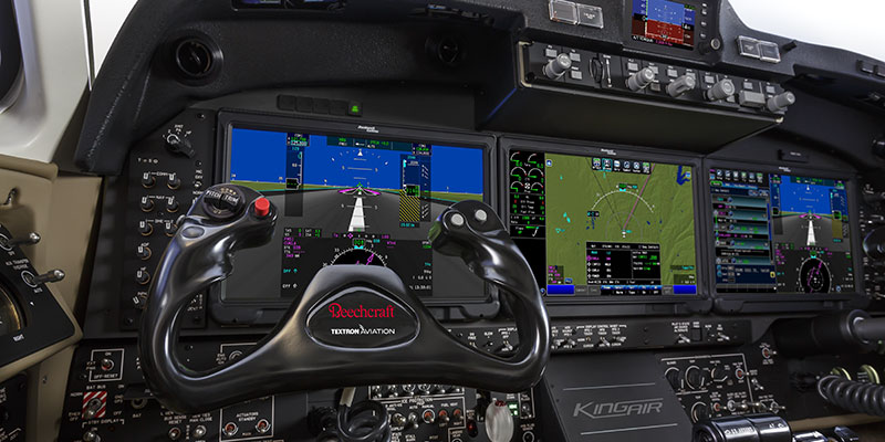 King Air 360 corckpit